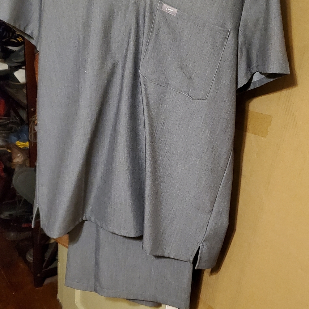 Figs scrub set Grey with teal string size L women's never worn